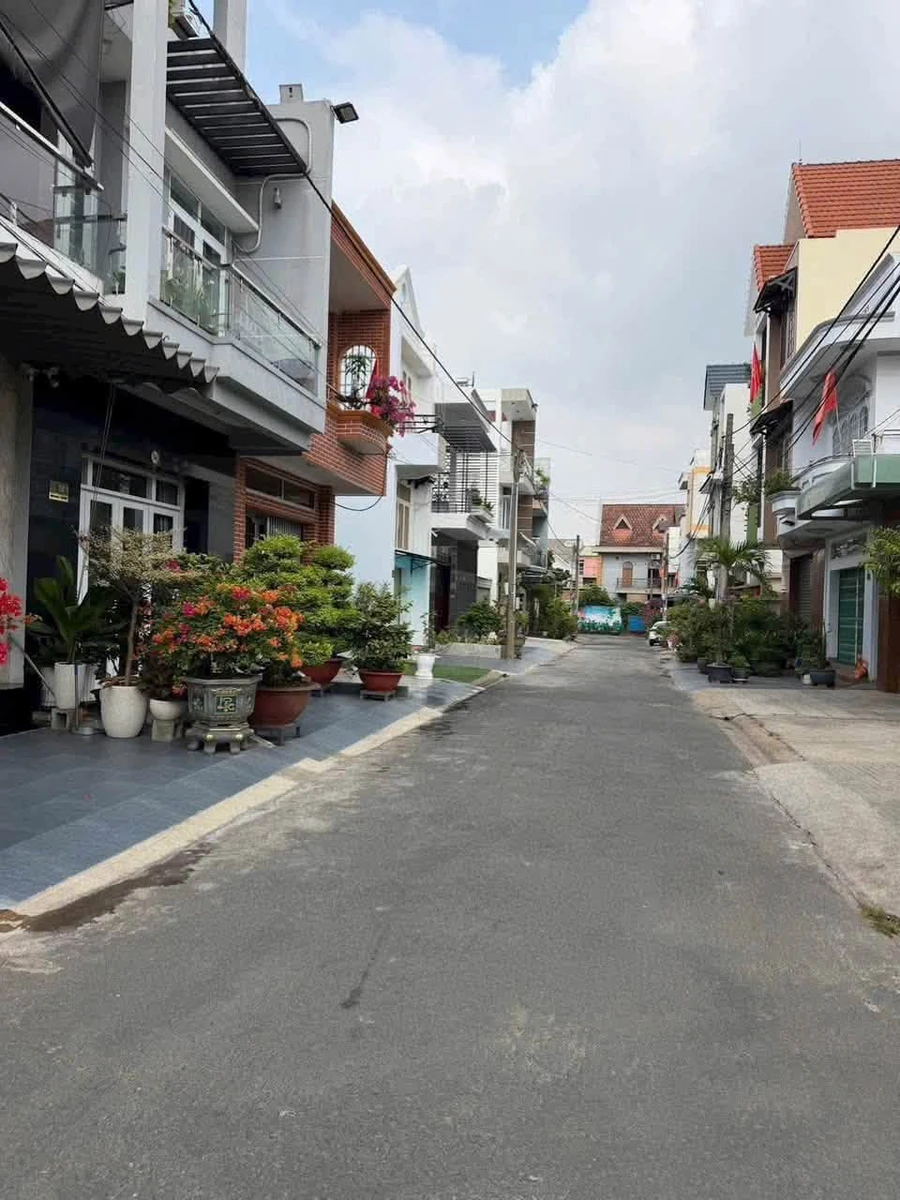 Bán nhà 1 trệt 2 lầu 4PN 76.5m2 gần VinCom Biên Hòa - Ảnh thu nhỏ 4