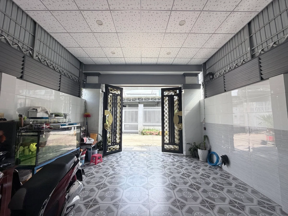Bán nhà lầu lửng 132,5m² 3PN khu phố Hiệp Nghĩa, Phường Tân Ninh, Tây Ninh giá 2,1 tỷ - Ảnh thu nhỏ 4