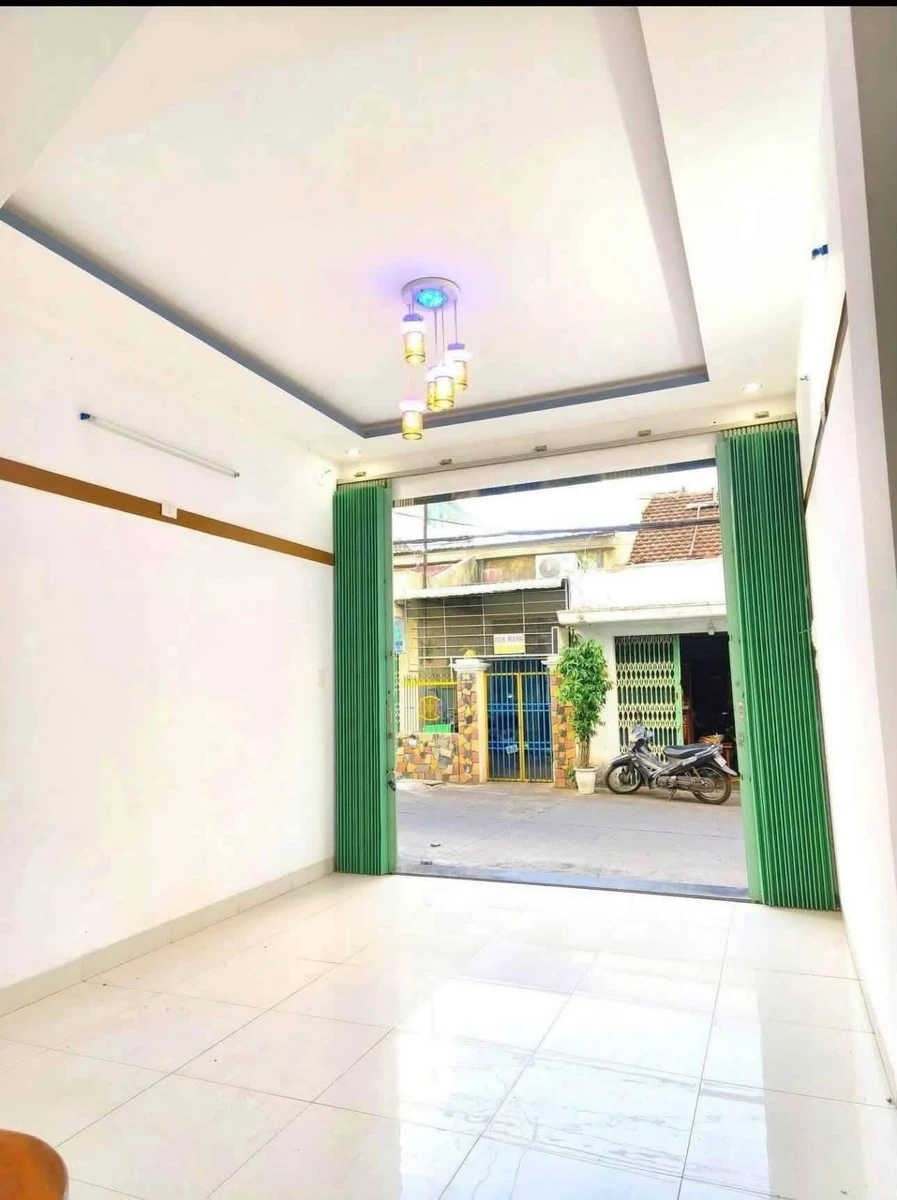 Nhà mặt tiền 40m² gần vòng xoay Đống Đa, Quy Nhơn, 2.6 tỷ - Ảnh thu nhỏ 4