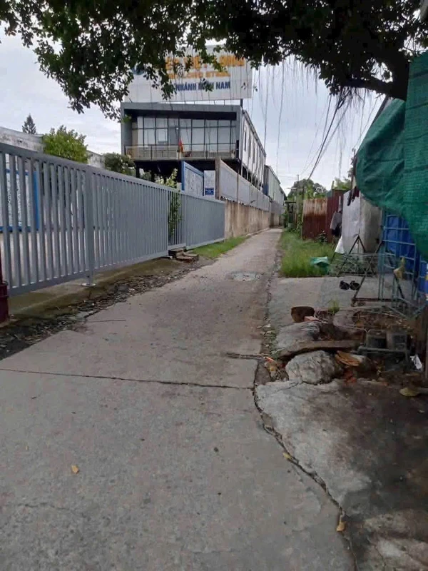 Bán lô đất thổ cư 200m² Bến Lức, Long An