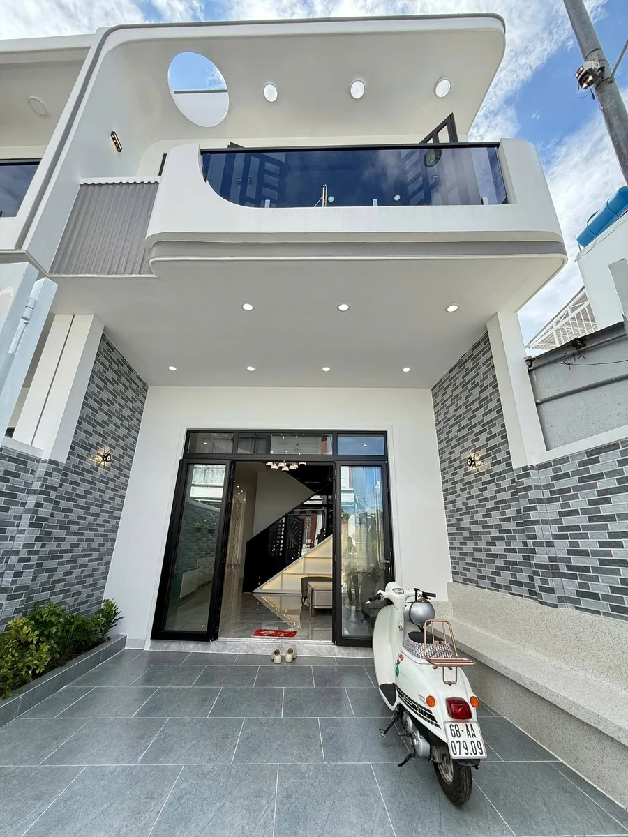 Bán nhà phố 2 mặt tiền 4.9x18m ở Rạch Giá - Ảnh thu nhỏ 3