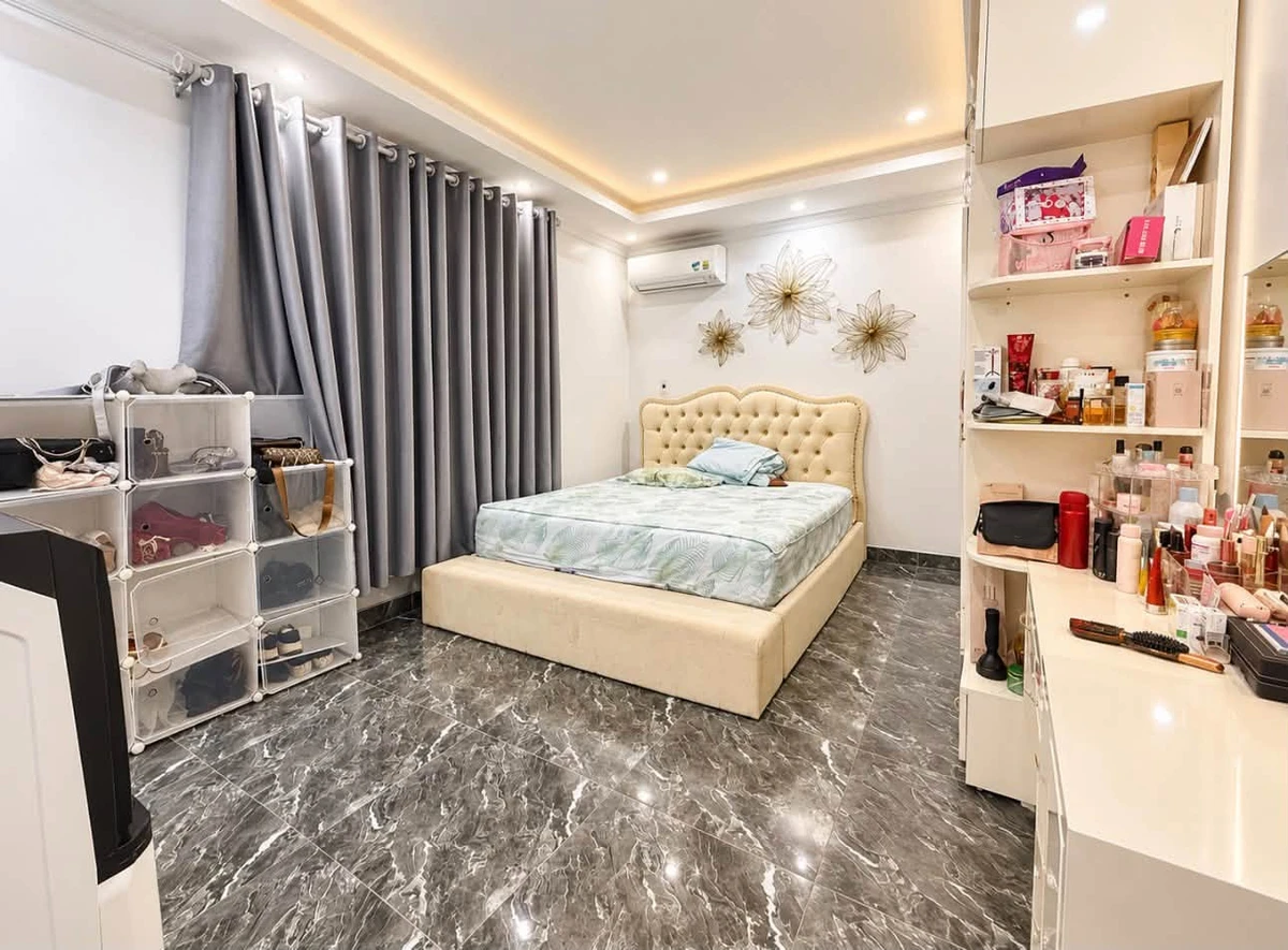 Bán nhà phố 43m, 4 tầng, 3 tỷ cạnh Aeon - Ảnh thu nhỏ 2