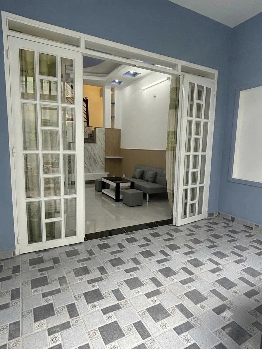 Bán nhà 1 trệt 1 lầu 103m2, 4PN, 5 tỷ, Q9 cũ - Ảnh 1