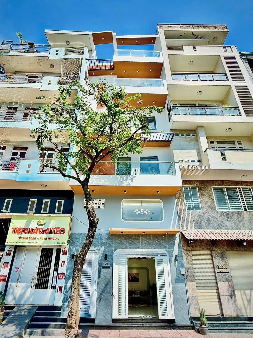 Bán nhà mặt tiền Phạm Văn Đồng 6 tầng, ngang 5,8m, 226m² sàn, giá hơn 10 tỷ - Ảnh 1