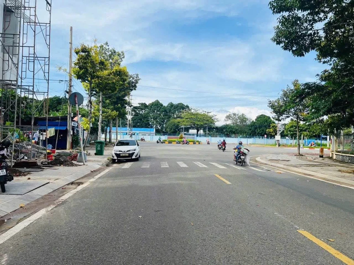 Bán lô đất 2 mặt tiền 110m² đường 27/4, Bà Rịa - Ảnh thu nhỏ 2