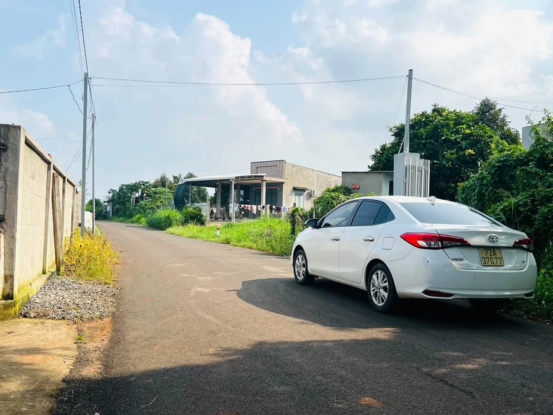 Bán đất 270m² gần chợ Long Phước, Bà Rịa 1 tỷ 250