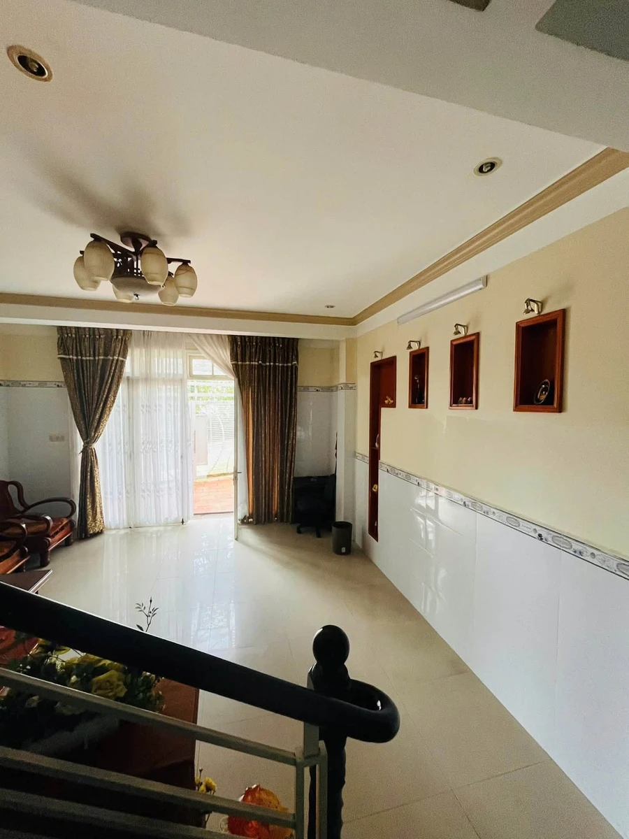 Cho thuê nhà 2 mặt tiền Đặng Thái Thân Đà Lạt 100m2 - Ảnh thu nhỏ 5