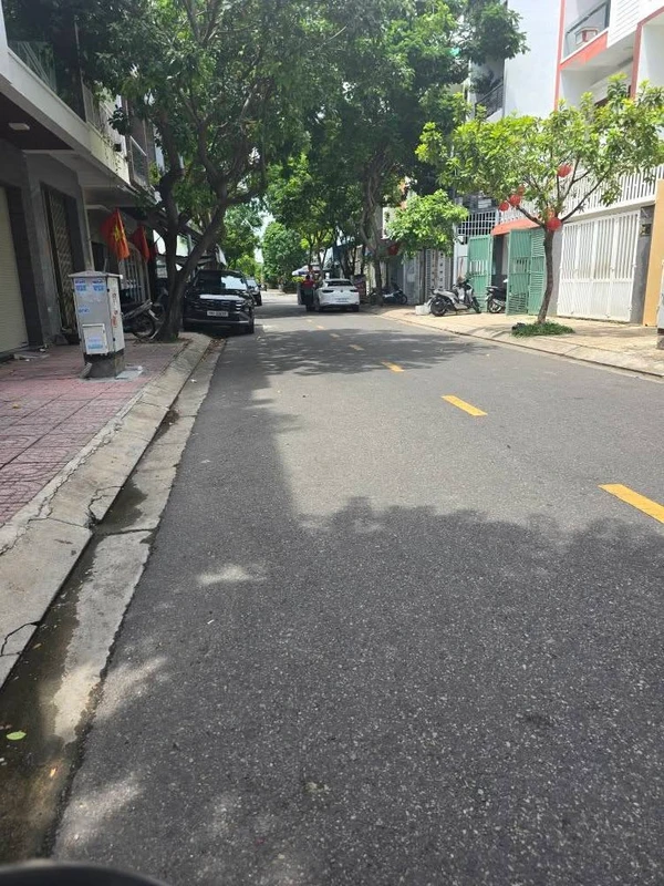 Bán đất nền 80m2 lô STH18 KĐT Lê Hồng Phong II (Hà Quang 2) Nha Trang giá 5,78 tỷ