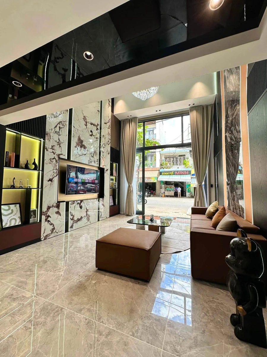 Bán nhà mặt tiền 60m2 4 tầng, 4PN gần Cầu Rồng - Ảnh thu nhỏ 3