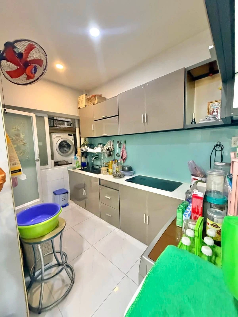 Bán căn hộ chung cư Hùng Vương tầng 2, 60m2, 2PN, ban công, giá 3,2 tỷ, Quận 5 - Ảnh thu nhỏ 5