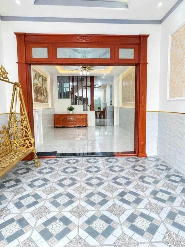 Cho thuê nhà nguyên căn Lê Phong, Tân Bình, 4PN, 85m², 8 triệu/tháng