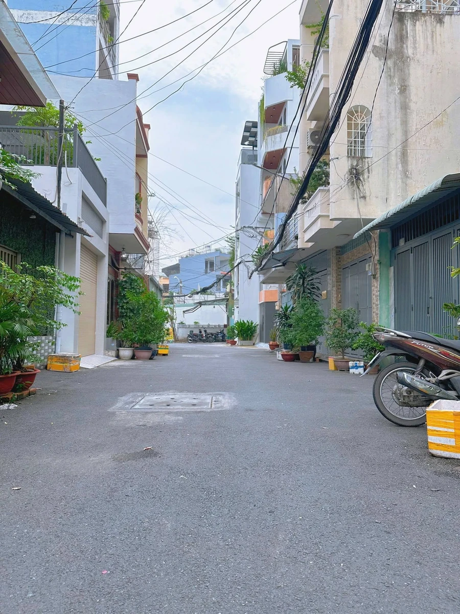 Bán nhà Gò Vấp 72m² 5PN, hẻm xe hơi, 9 tỷ - Ảnh 1
