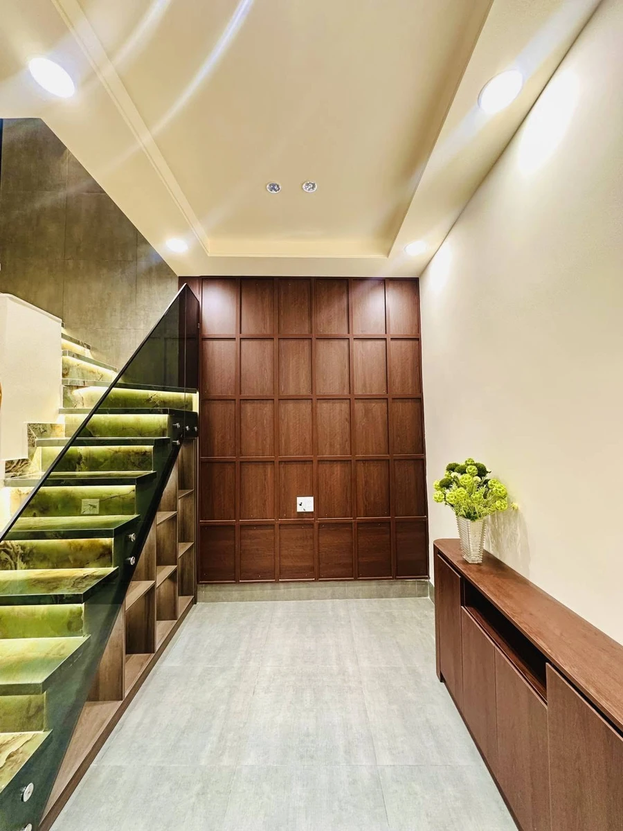 Bán nhà 3 tầng 24m2 3PN 2WC Gò Vấp, 3.35 tỷ - Ảnh thu nhỏ 2