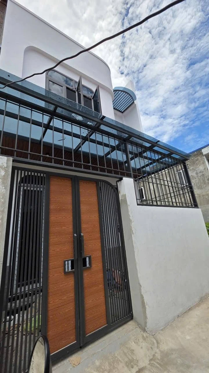 Bán nhà 2 tầng 71m² Quỳnh Cư Hồng Bàng 2 tỷ 350 triệu - Ảnh 1