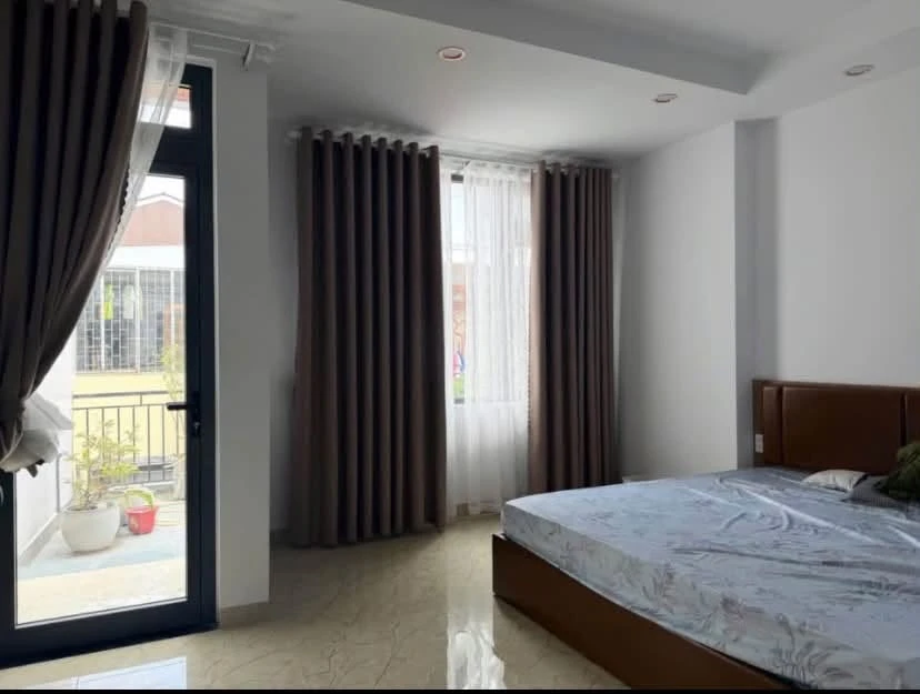 Bán nhà Đà Lạt 240m², 5PN 6WC, 7,5 tỷ - Ảnh thu nhỏ 4