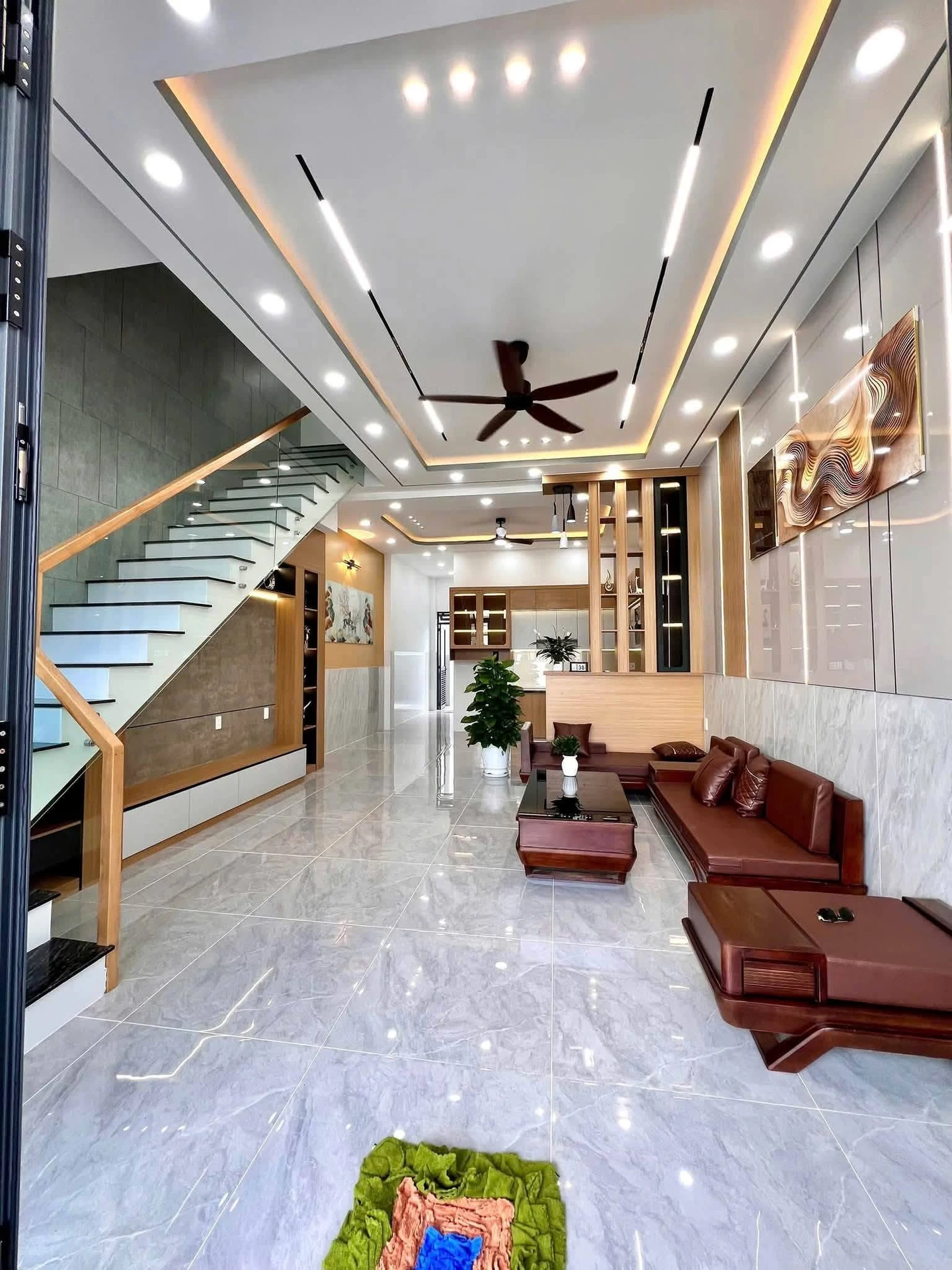 Bán nhà phố Đức Hoà Long An 115m² 3PN 2 tỷ 950 triệu - Ảnh 1