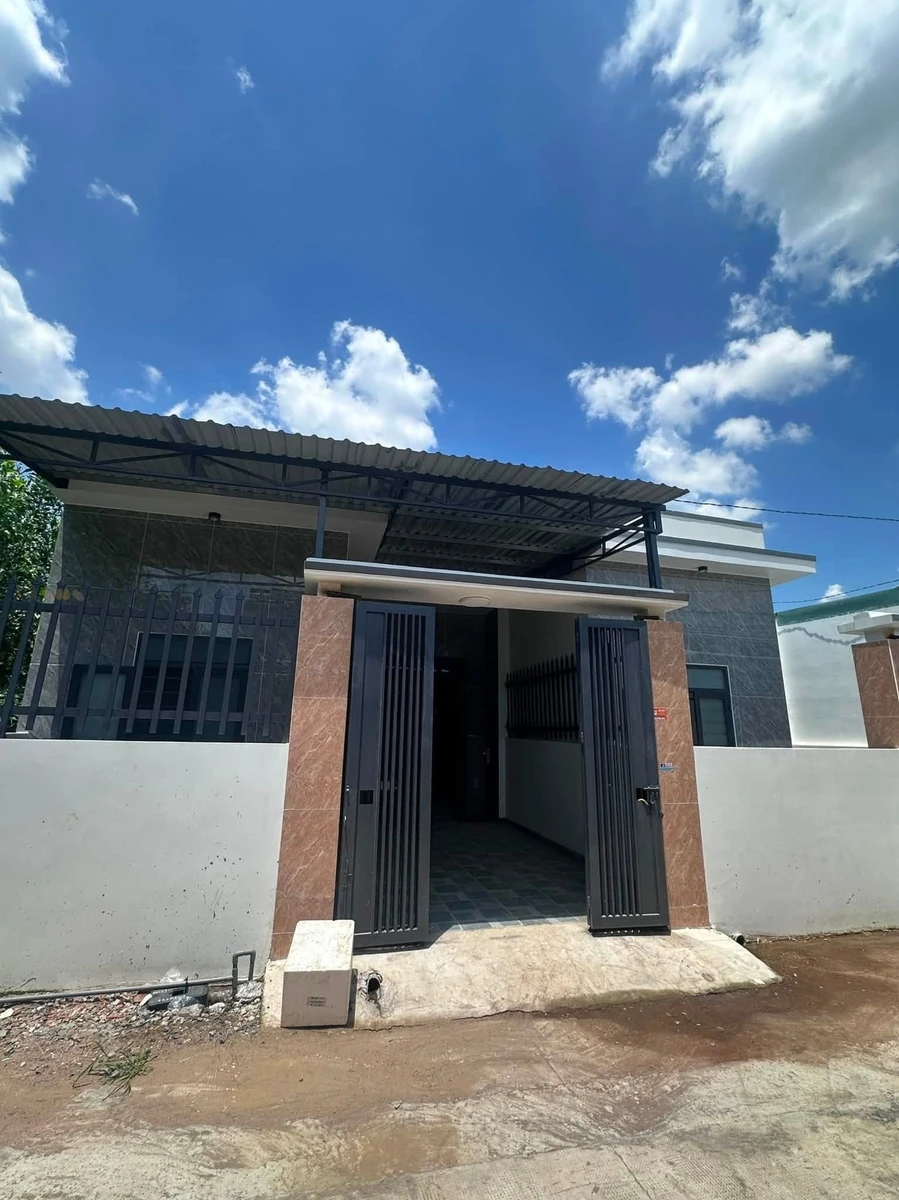 Bán nhà Hương Lộ 15, 90m², 2PN, 1 tỷ 290 triệu - Ảnh 1