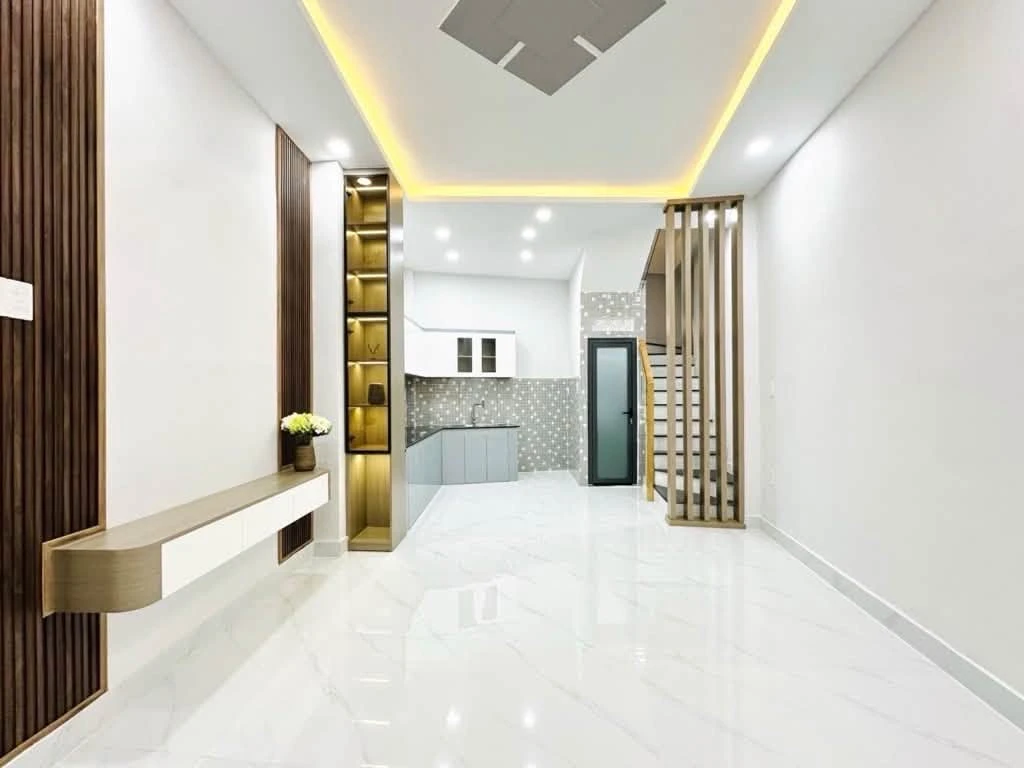 Bán nhà phố 32m2 x 3 tầng, 4 phòng ngủ Bình Thạnh, giá 5 tỷ - Ảnh 1