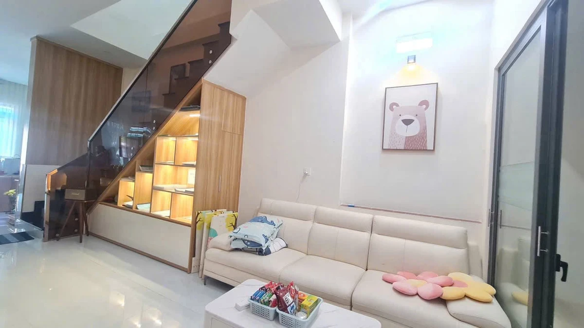 Bán nhà 2 tầng 72m² 3PN KTĐC Đất Lành, Vĩnh Thái, Nha Trang giá 3,7 tỷ - Ảnh thu nhỏ 2