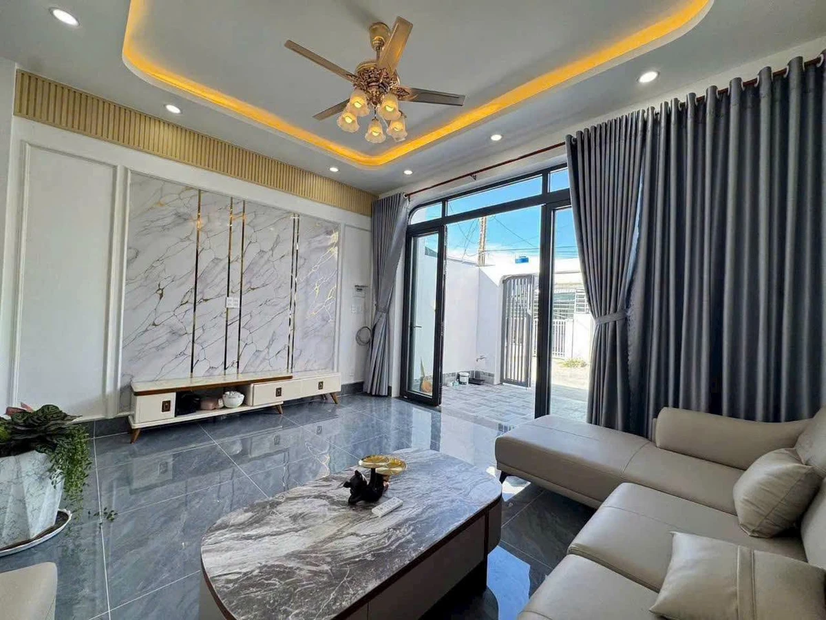 Bán nhà 109.9m2 3 phòng ngủ Rạch Giá 1 tỷ 850 triệu - Ảnh thu nhỏ 4