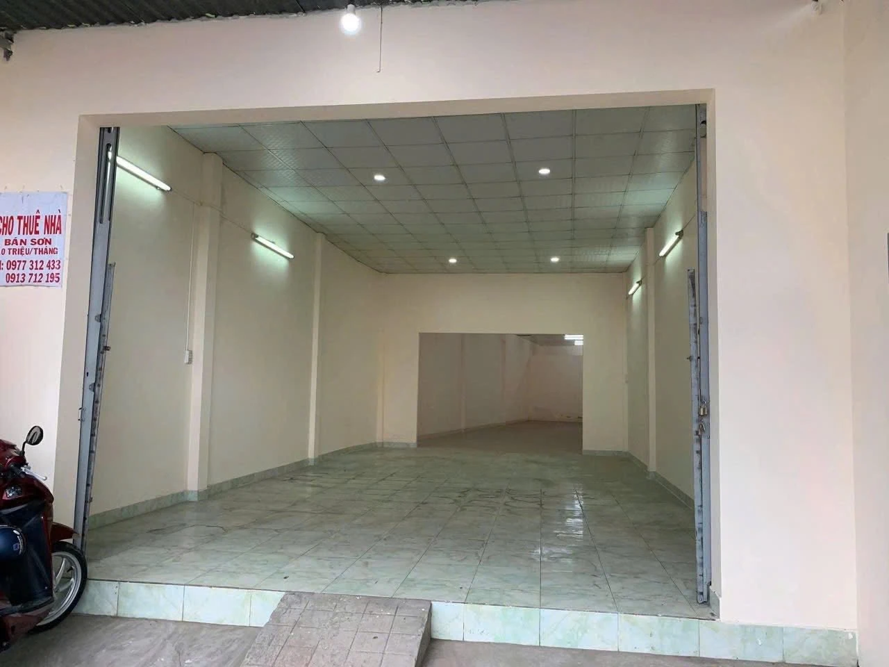 Bán nhà mặt tiền QL60 3,2 tỷ Phú Tân Vĩnh Long - Ảnh 1