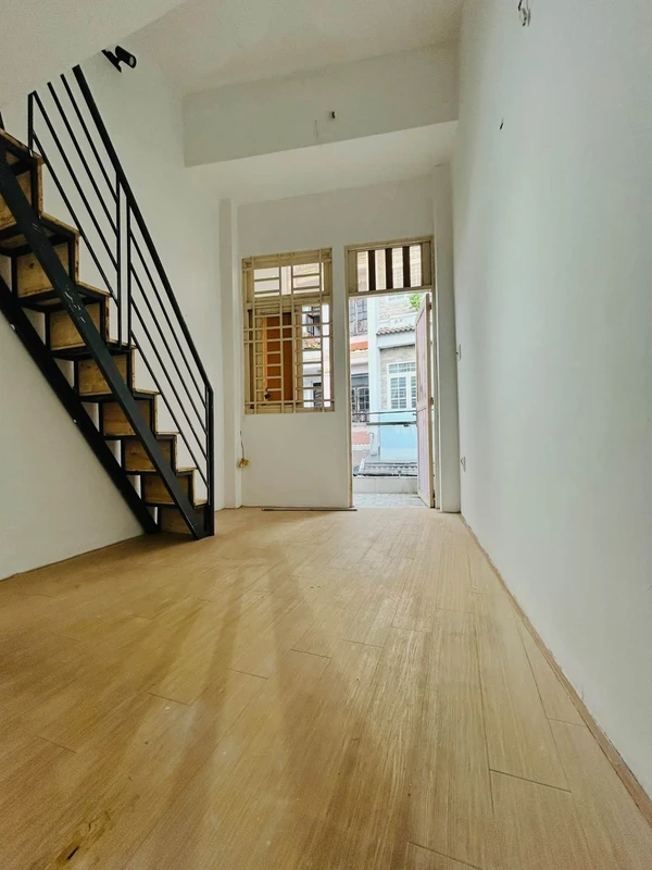 Cho thuê nhà 4PN 3WC hẻm xe hơi Ba Vân Tân Bình 42m²