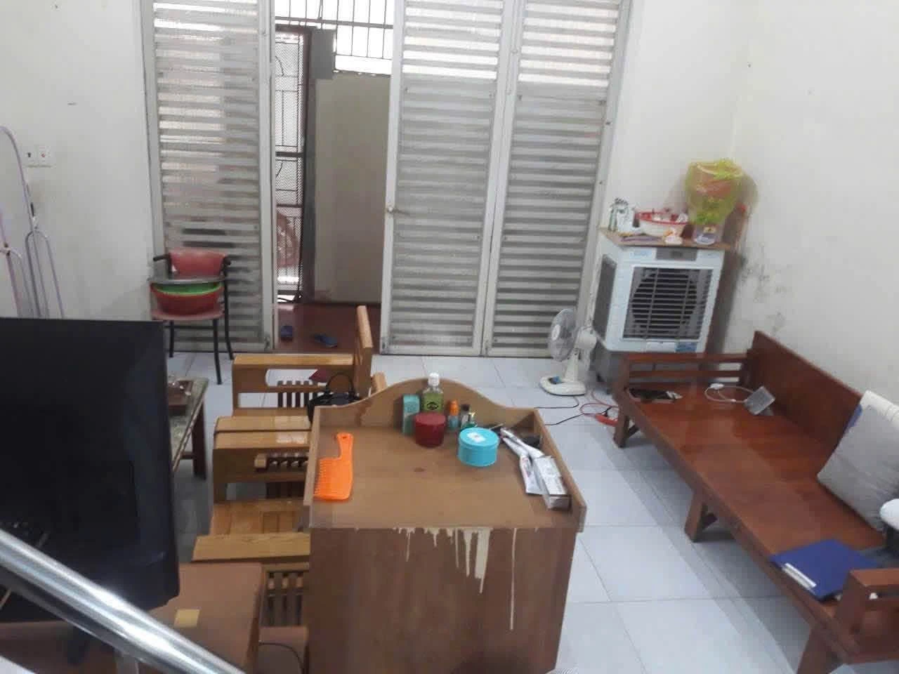 Bán nhà 2 tầng 43.2m² Phường Nam Ngạn - Ảnh 1