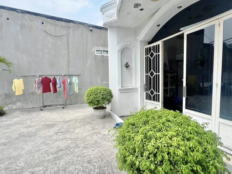 Bán nhà 2 tầng 200m² Hiệp Bình Phước 10.7 tỷ