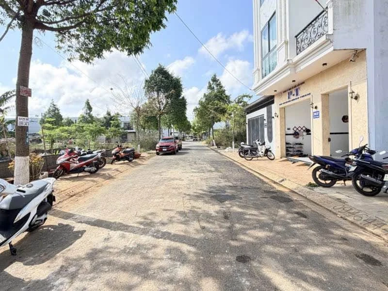 Bán đất mặt tiền Phùng Khắc Khoan 111 m² - 5,95 tỷ - Ảnh thu nhỏ 2