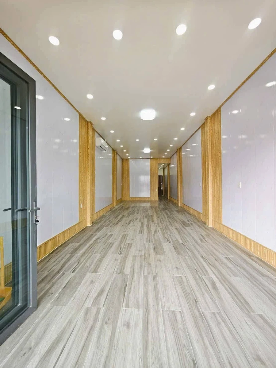 Bán nhà mặt tiền Nguyễn Trung Trực Rạch Giá, 96m² - Ảnh thu nhỏ 3
