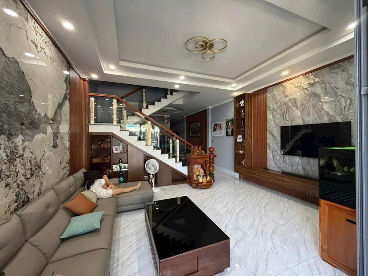 Bán nhà 1 trệt 1 lầu 134m² 3 phòng ngủ Quận 12 - Ảnh thu nhỏ 3