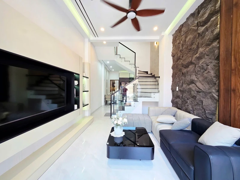 Nhà 3 tầng mới 58m² full nội thất Đà Nẵng 5,5 tỷ