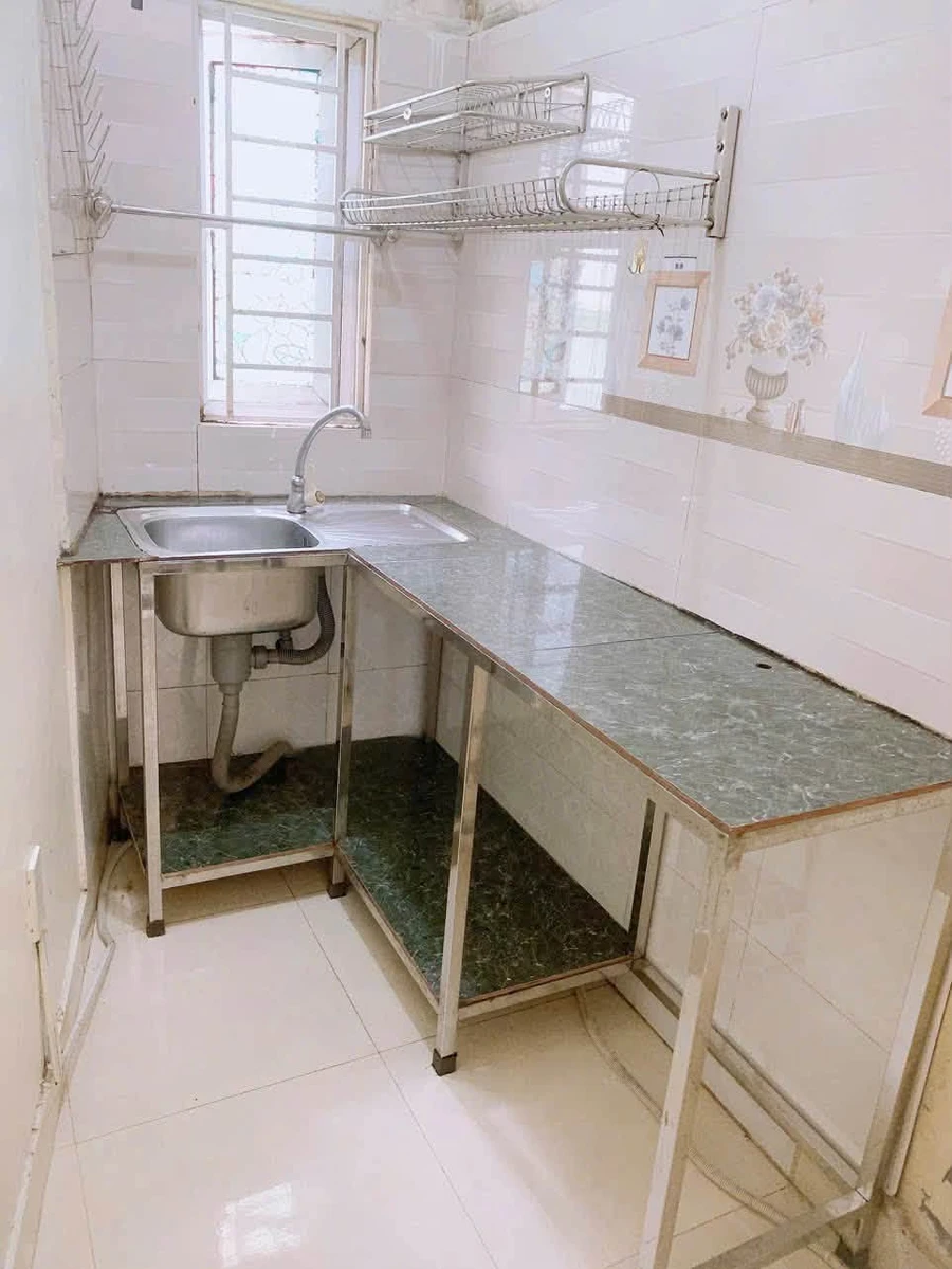 Bán nhà 3 tầng 20m2 lô góc ngõ thông sau mặt đường Đình Đông, Hải Phòng giá 1,28 tỷ - Ảnh thu nhỏ 2