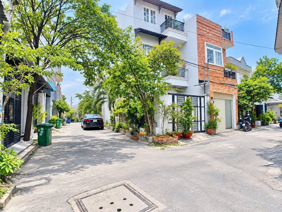 Bán nhà phố 55m² 3 phòng ngủ Linh Xuân 5 tỷ 1 - Ảnh 1