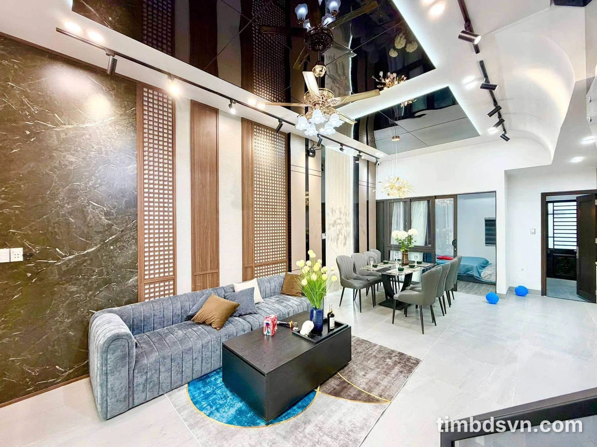 Biệt thự 3 tầng tân cổ điển 220m² gần biển Đà Nẵng 9 tỷ - Ảnh thu nhỏ 5