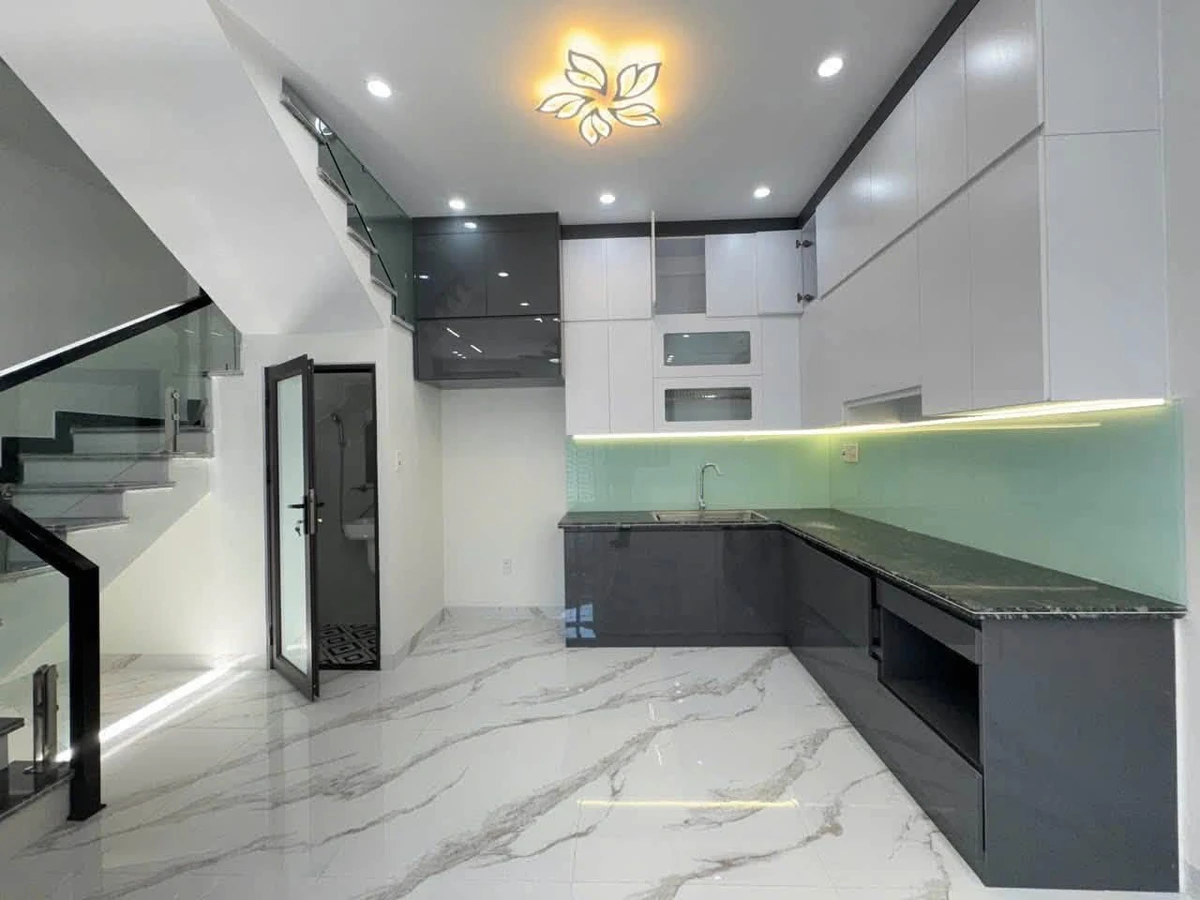 Bán nhà 3 tầng 42m2 độc lập, 3 phòng ngủ tại Ngã 6 Quán Trữ, Kiến An, Hải Phòng - Ảnh thu nhỏ 3