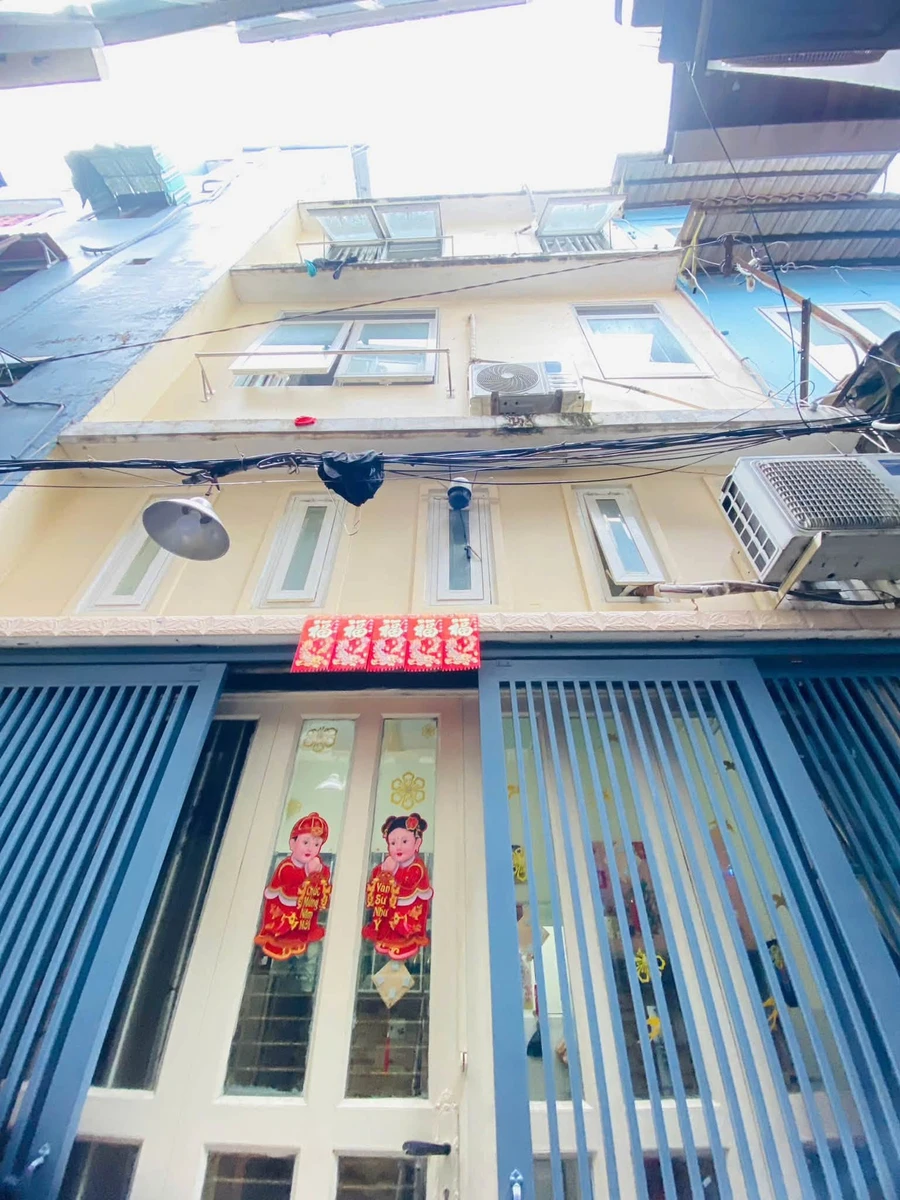 Bán nhà phố 4 tầng 24m² mặt tiền Phan Văn Trị, Quận 5 - Ảnh 1