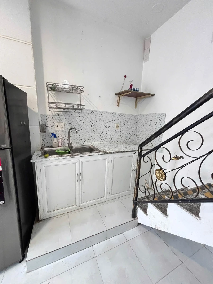 Bán nhà hẻm 3,5x7m 1 trệt 1 lầu 2PN giá 1,35 tỷ đường Hà Huy Giáp, Thạnh Lộc, Quận 12 - Ảnh thu nhỏ 3