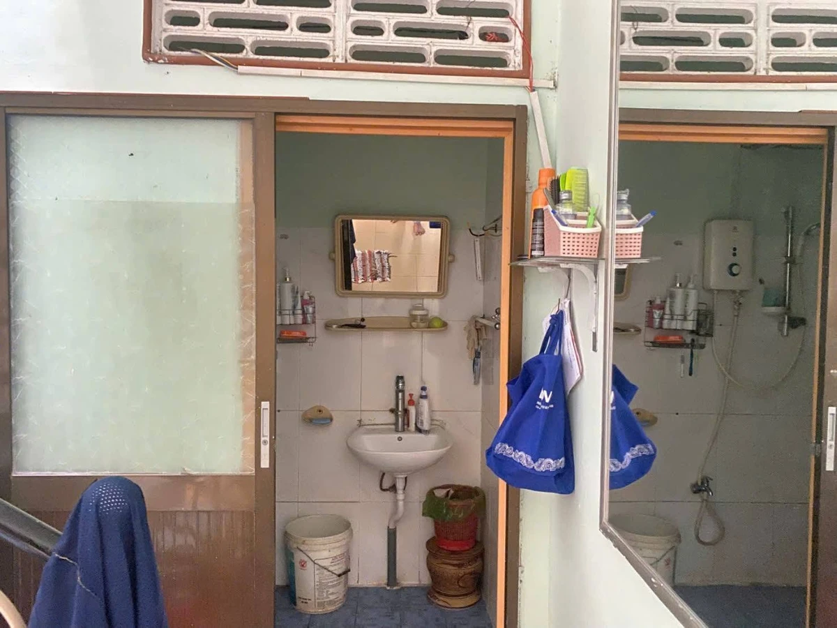 Nhà bán 1 trệt 1 lầu 103m2 gần đường CMT8 Bà Rịa - Ảnh thu nhỏ 5