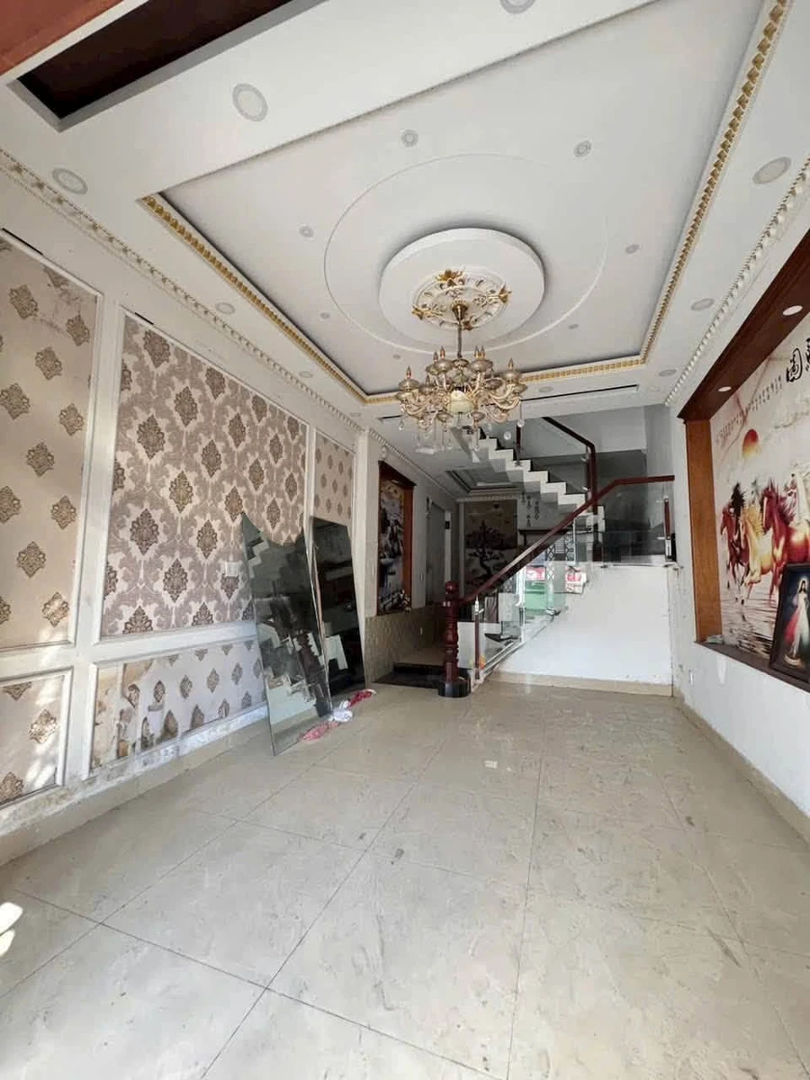 Bán nhà 4 tầng 56m² Trường Thọ Thủ Đức giá 7.5 tỷ - Ảnh thu nhỏ 2