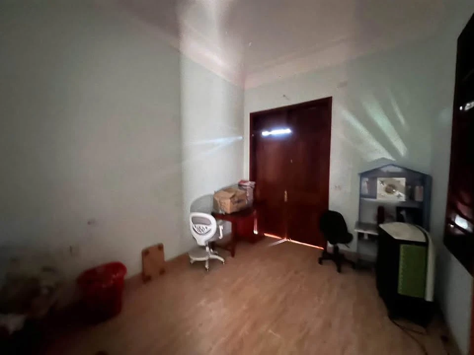 Bán nhà 3 tầng 134,7m² Nghi Phú, TP. Vinh - Ảnh thu nhỏ 5