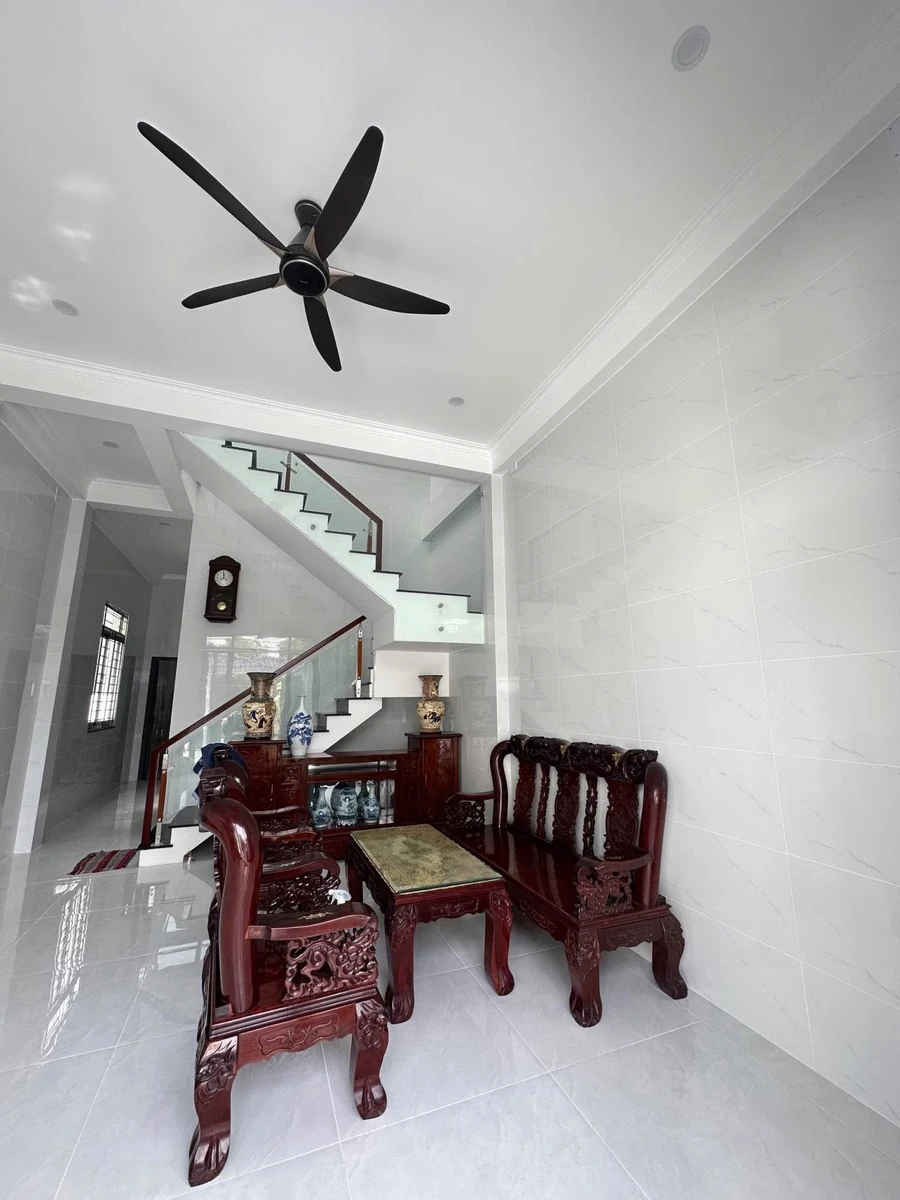Bán nhà 1 trệt 1 lầu 99m² Phường Long An Tân An 3.2 tỷ - Ảnh thu nhỏ 3