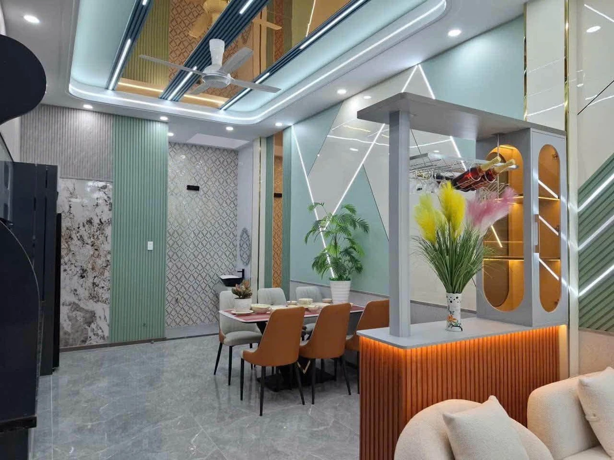 Bán nhà 3 tầng 200m² khu cao cấp Lê Phong, 4,75 tỷ - Ảnh thu nhỏ 4