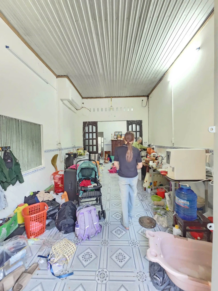 Bán nhà 184,4m² 8 phòng trọ mặt tiền Phan Đăng Lưu, Dĩ An, 6.5 tỷ - Ảnh thu nhỏ 3