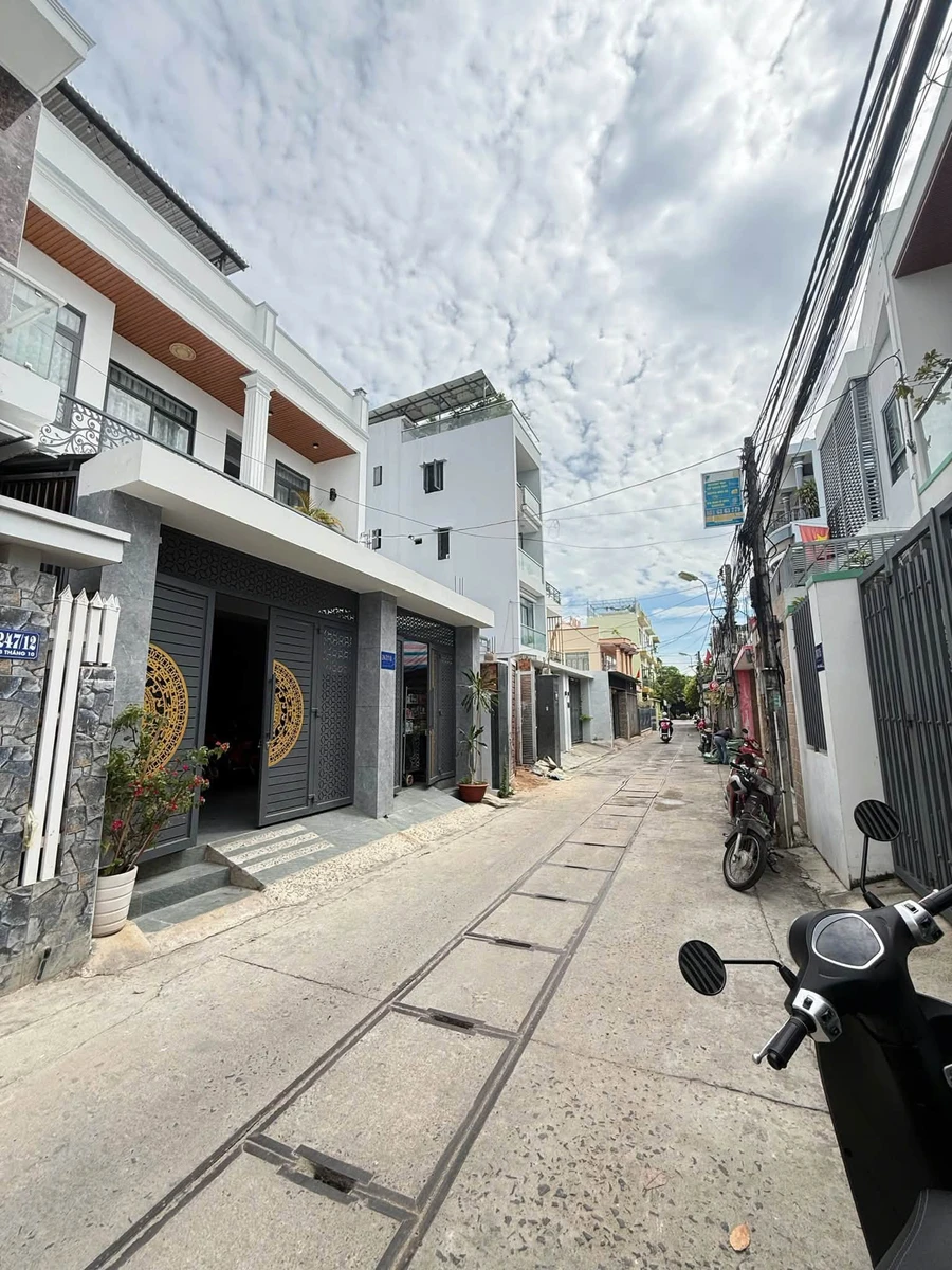 Bán nhà hẻm ô tô 87,9m² 3 PN, Tây Nha Trang, 5,9 tỷ - Ảnh thu nhỏ 2