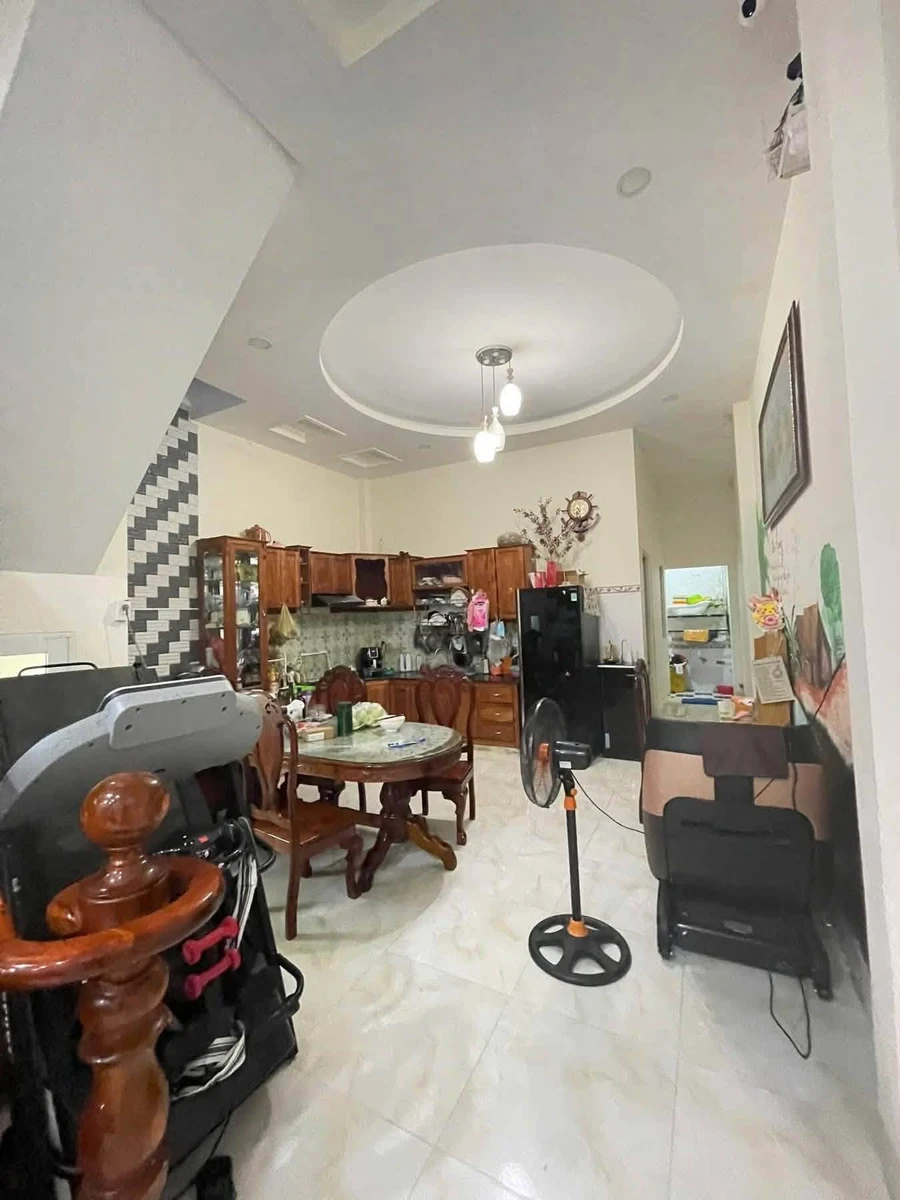 Bán nhà 1 trệt 1 lầu mặt tiền Nguyễn Xí Phan Thiết, 100m2 - Ảnh thu nhỏ 3