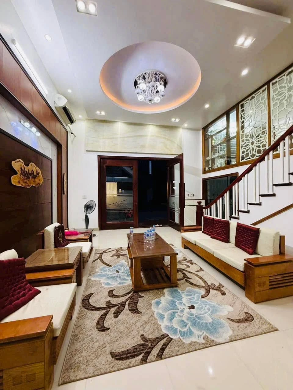 Bán nhà 4 tầng 63m² mặt tiền 9m Hải Dương - Ảnh 1