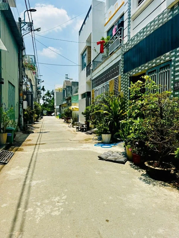 Bán nhà phố 2 tầng 52m2 Tam Bình, Thủ Đức, nhỉnh 4 tỷ