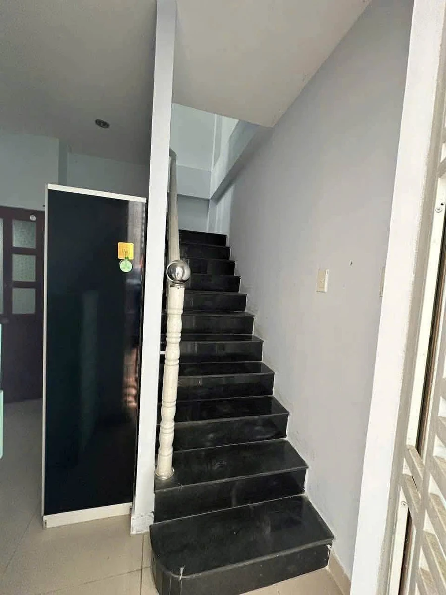 Nhà thuê 2 PN 2 WC Ba Gác Lý Thái Tổ Quận 10 - 9 triệu/tháng - Ảnh thu nhỏ 3