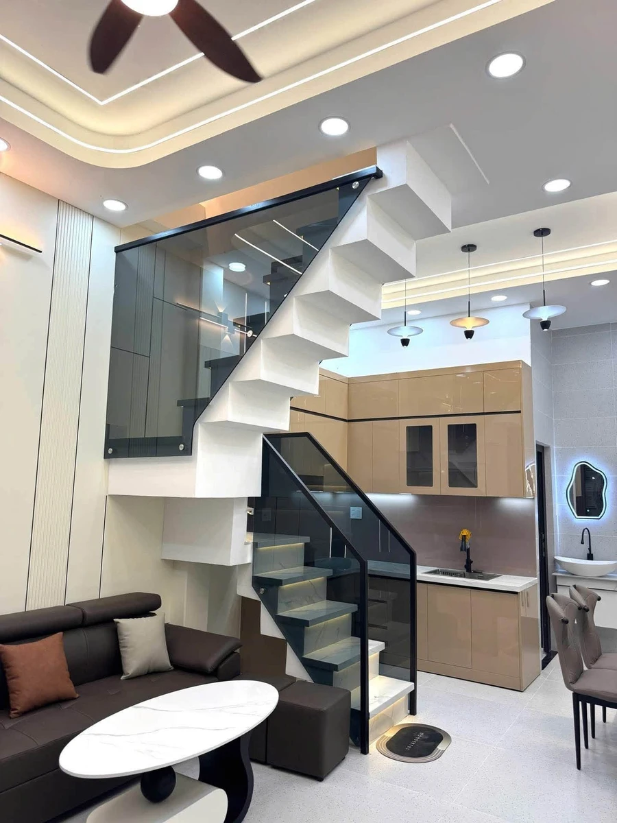 Bán nhà 40m2 gần Aeon Tân Phú, xe tải tới nhà, giá 6 tỷ - Ảnh thu nhỏ 2